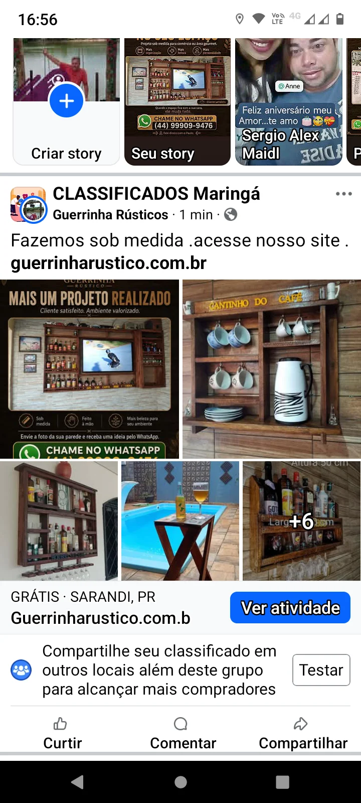 Barzinho rústico de parede em madeira com garrafas, taças e nome personalizado